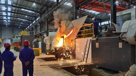 100kg 250kg 500kg 750kg 1t 2t 5t Steel Tilting Furnace Machine Iron Electric Smelting Metal Melting Induction Industrial Furnace 